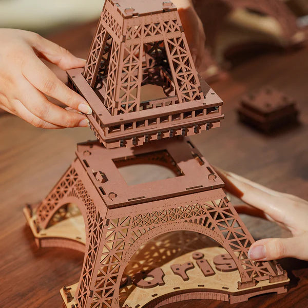 3D Ahşap Puzzle Işıklı Eyfel Kulesi