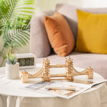 3D Ahşap Puzzle Tower Bridge